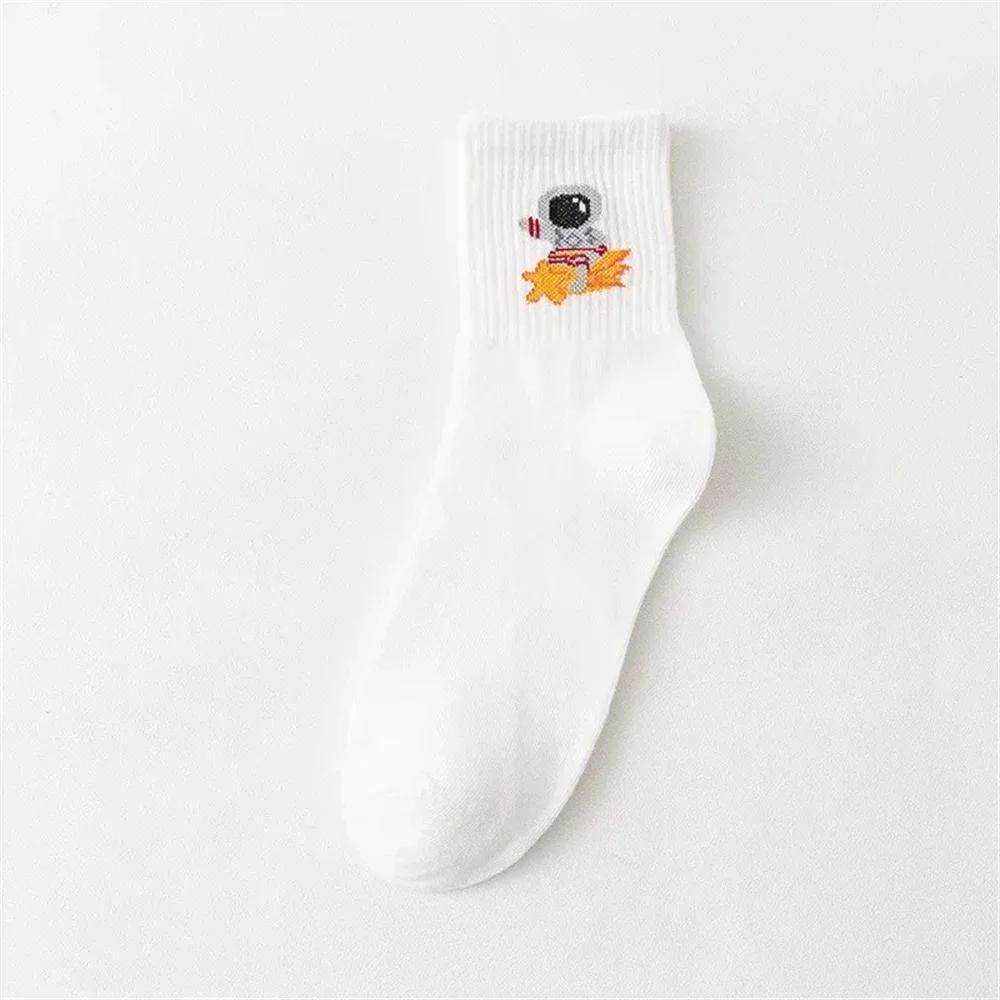 Funny Cartoon Heart Astronaut Rainbow Stripes Bear Footprint Sport Hipster Harajuku Casual Soft White Cotton Socks Dropship
