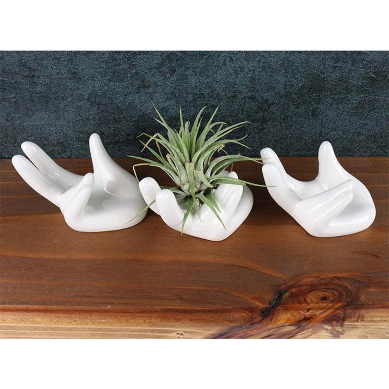 3Pcs Air Plant Holder Ceramics Airplants Holder Small Container Pots Hand Shape Office Desk Base Airplants Display Container