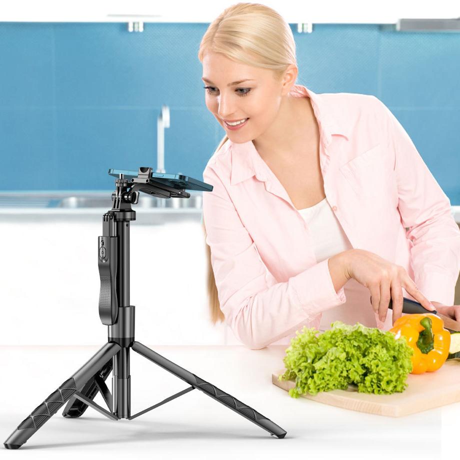 L16 Selfie Stick Tripod Mobile Phone Photography Integrated Bracket Anti Shake 360 Degree Rotation Multi Functional Floor Standing Selfie Stand