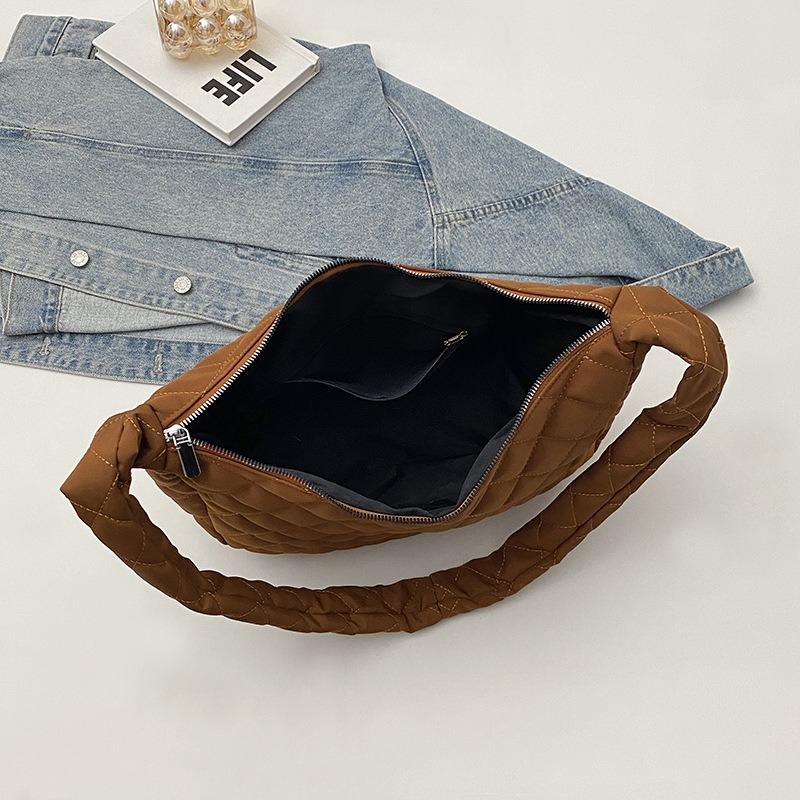 Frühling neu lässig Stickgarn Rhombus Persönlichkeit große Kapazität Pendler Ein-Schulter Tragetasche Frau