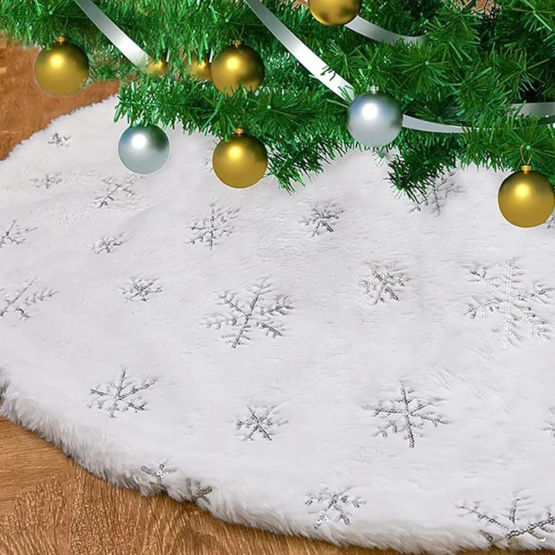 New Christmas Tree Skirt White Snowflakes Plush Xmas Tree Skirts Base Mat Cover Home Decoration Carpet Xmas New Year Decor Gifts