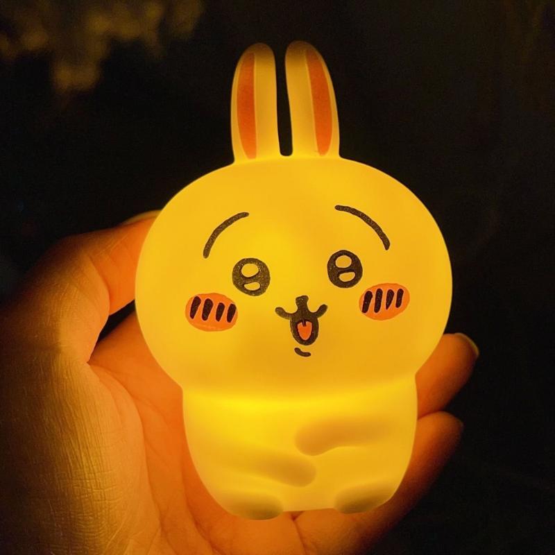 Anime Giyikawa Kawaii Bedroom Desktop Decoration Hachiware Usagi Cartoon Vinyl Doll Night Light Luminous Toy Surprise Girl Gifts