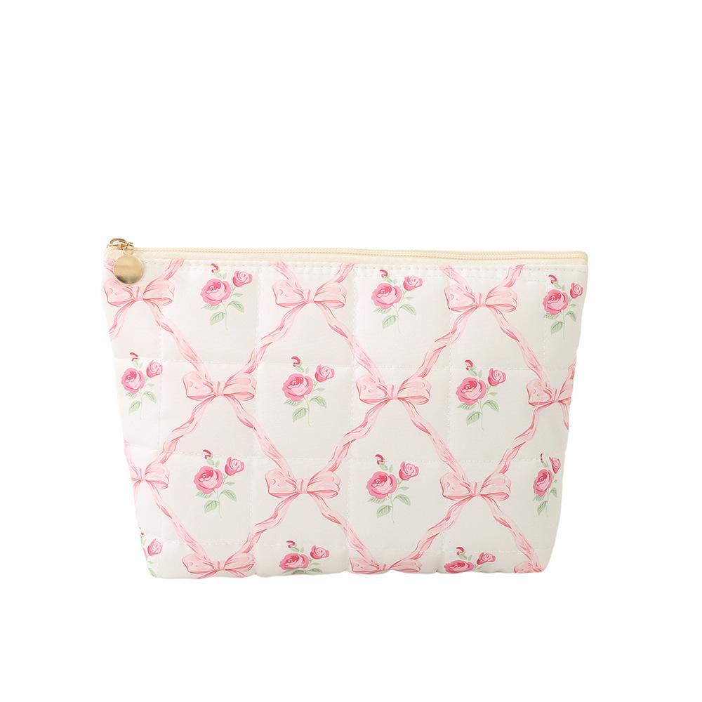 New Floral Quilted Large Plaid Cosmetic Bag Large-capacity Three-dimensional Hand-held Bubble Grid Fashion Pleated Storage Toiletry Bag