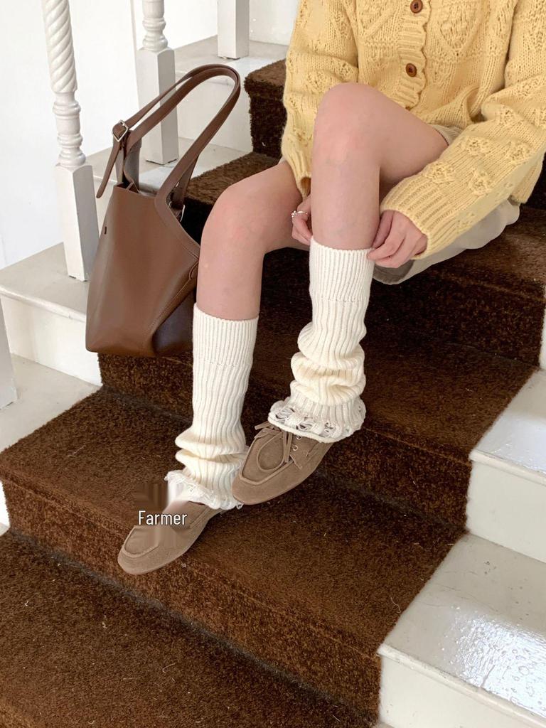 Guêtres chaudes tricotées style japonais pour femmes - Gris rétro mi-mollet, Blanc lait doux hauteur genou - Parfaites pour l'automne/hiver.