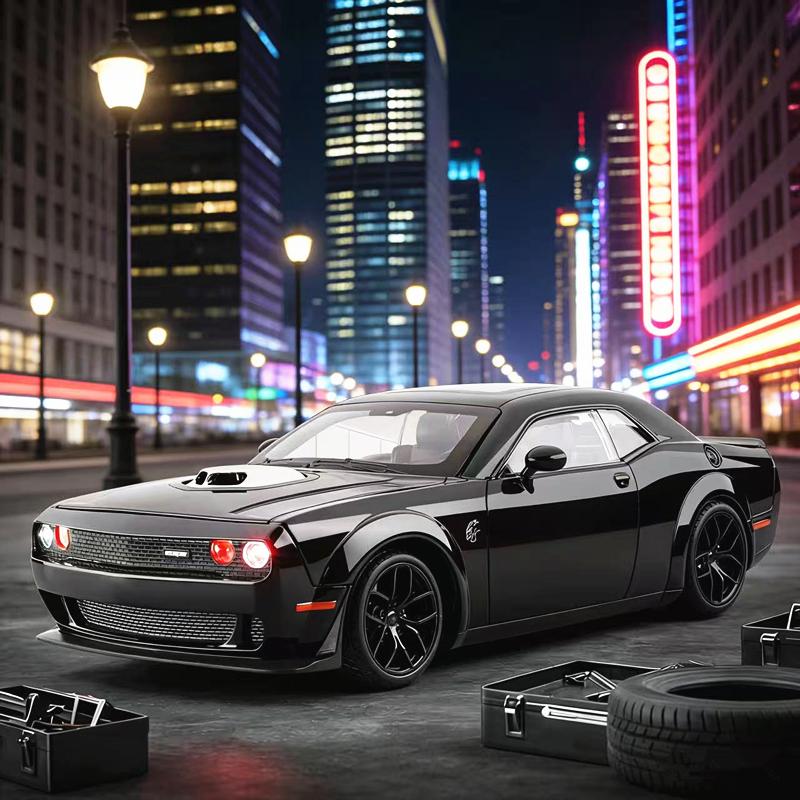 1/18 Dodge Challenger SRT Hellcat Alloy Track Racing Car Model Metal Muscle Sports Car Vehicles Model Sound Light Kids Toys Gift