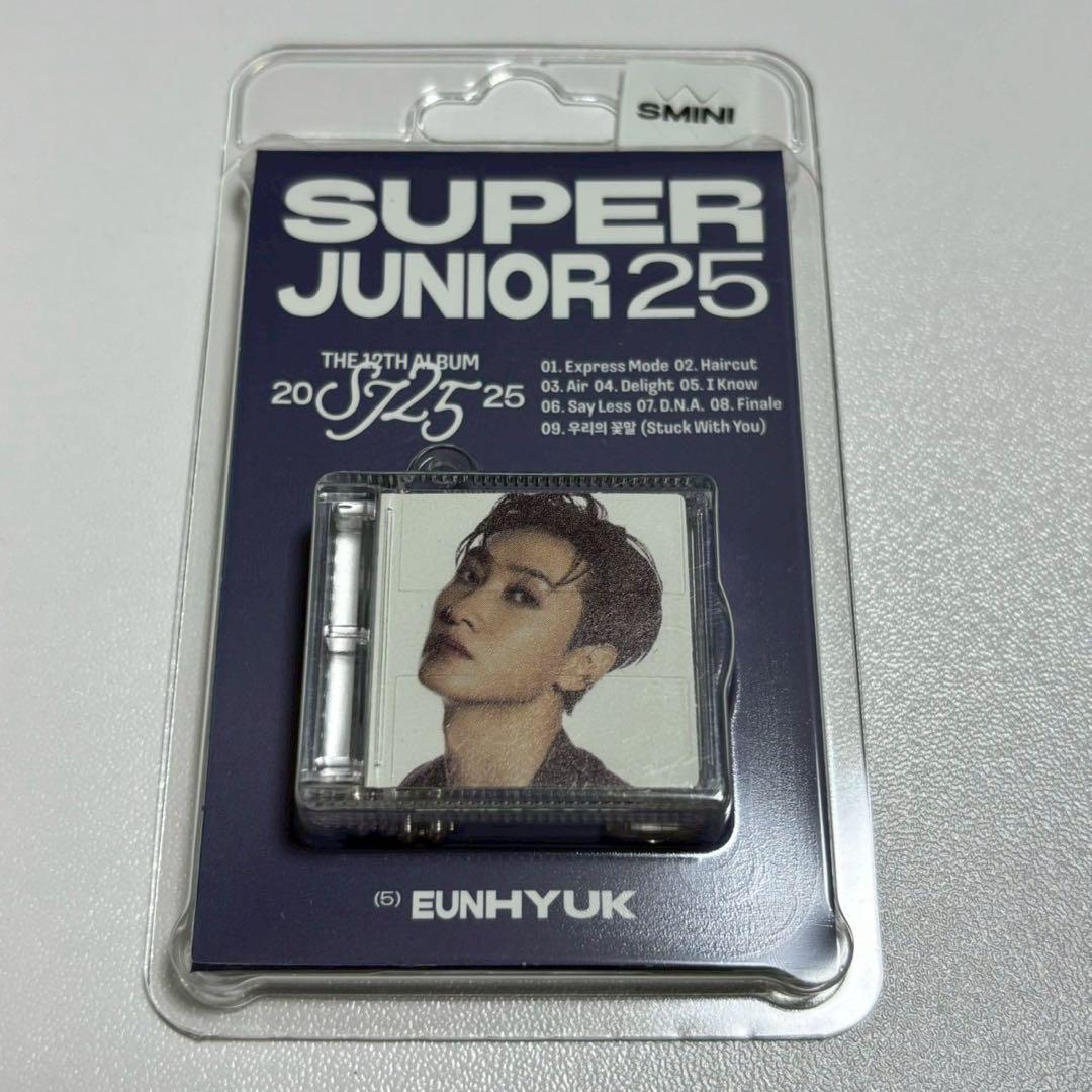 

[USED] SUPER JUNIOR 25 S Mini ver. Eunhyuk
