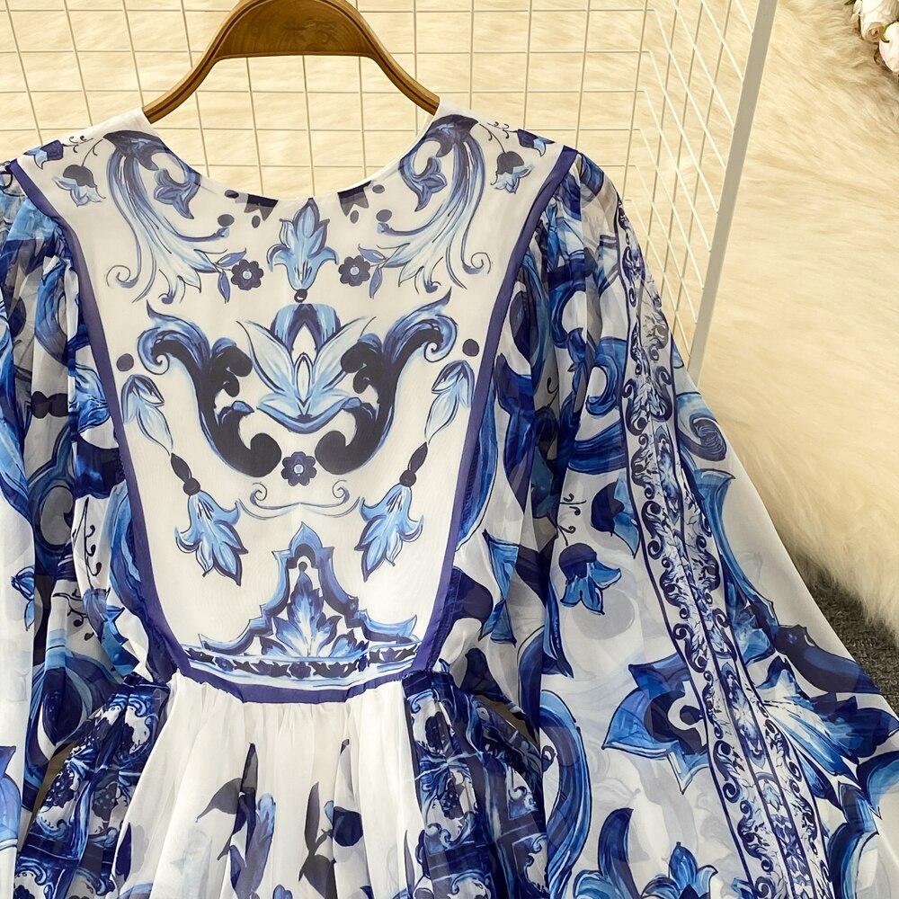 Retro Palace Wind Round Collar Bell Sleeve Loose Blue and White Porcelain Printed  Dress Elegant Temperament Large Skirt
