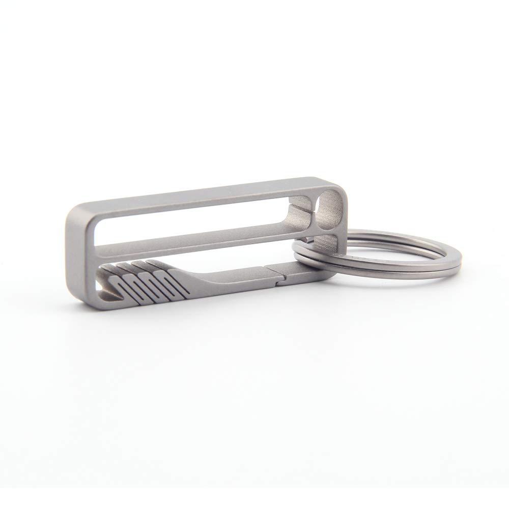 FEGVE Titanium Keychain Keychain Carabiner Belt Clip Key Tool for Home Camping Hiking Traveling Anti-Lost Multi-Function (TI032-C-10mm)