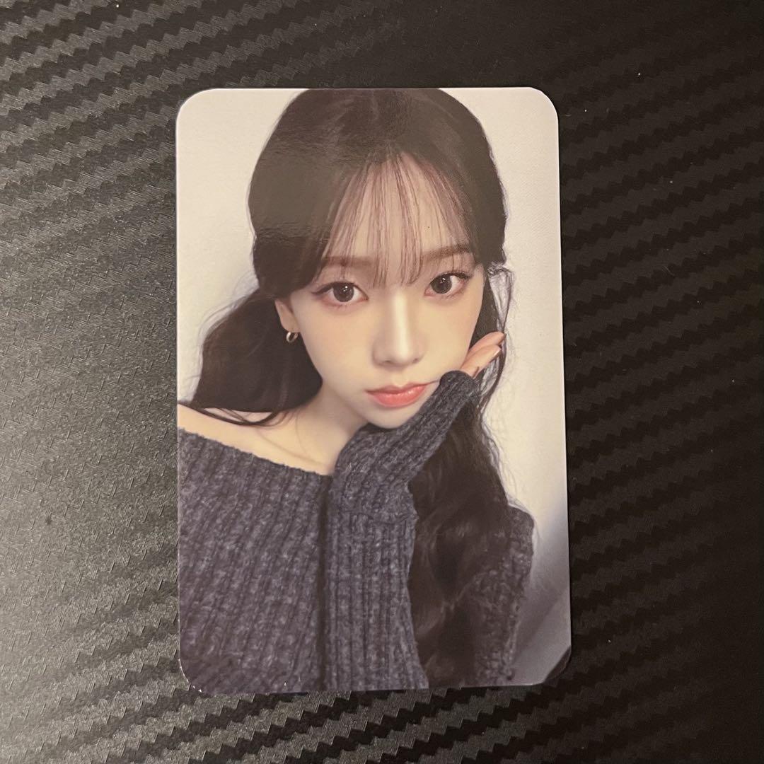 

[USED] aespa Karina SYNK Seoul Concert Mirror Key Ring Trading Card