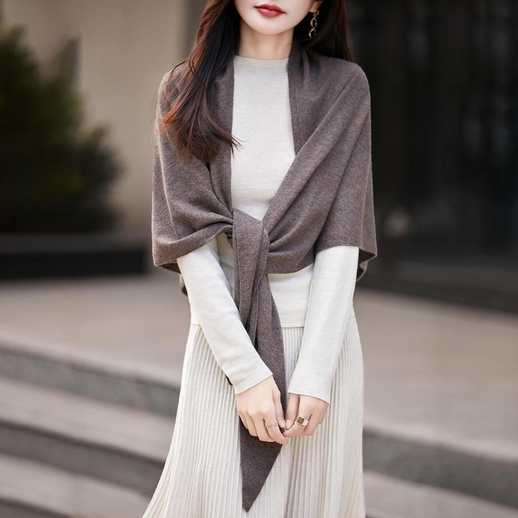 Elegant Knit Scarf Sweater: Women's Korean Style Warm Triangle Shawl for Autumn/Winter