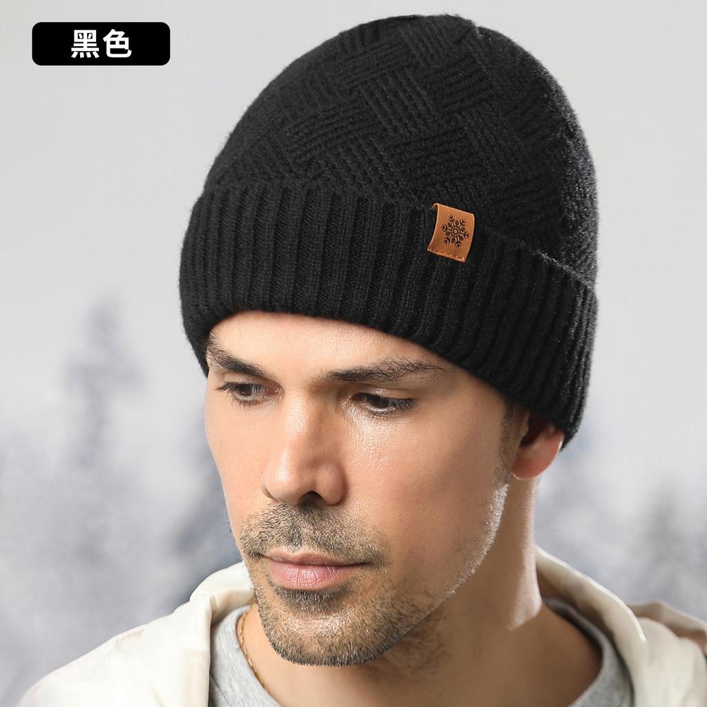 Knitted hat Winter men's double-layer knitted wool hat Knitted outdoor cold-proof hat Scarf gloves three-piece set
