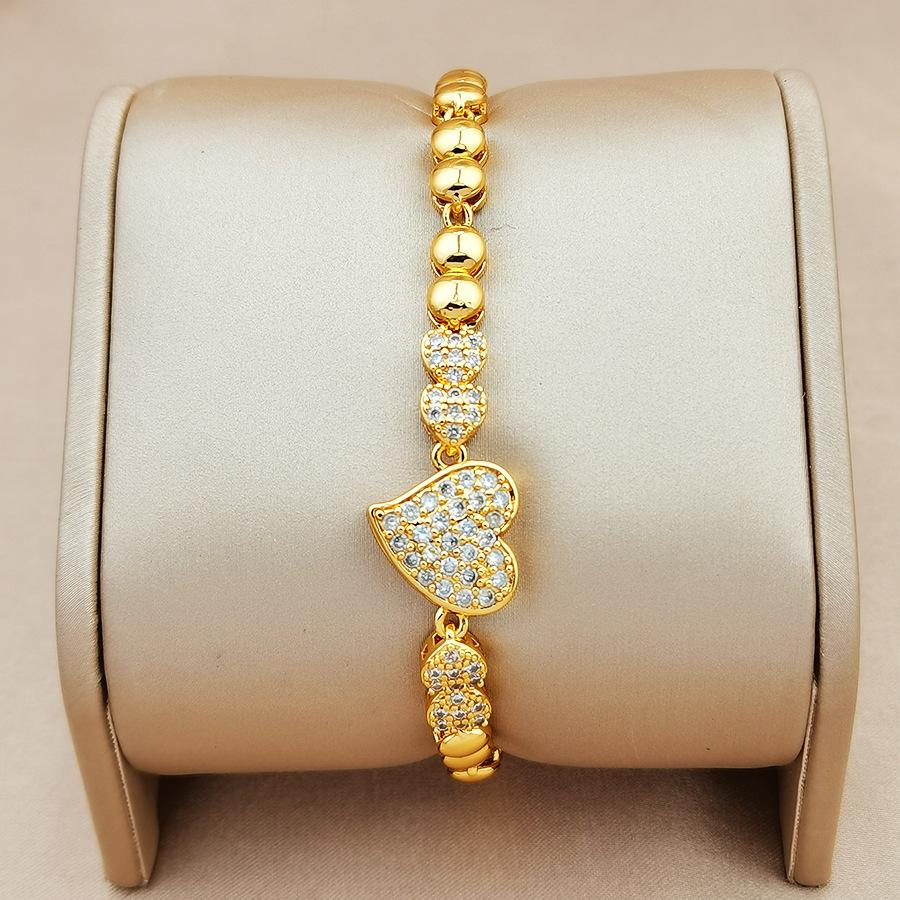 24k Gold Plated Heart-Shaped Bracelet: Luxurious & Trendy Women's Fashion from Middle East