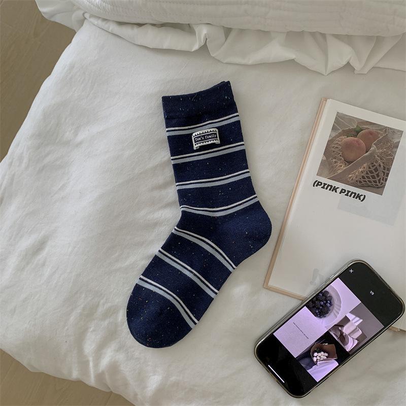 

Серия Темно-синий ~ Носки с буквенными этикетками из ткани, Женские носки из чистого хлопка с махрой, в полоску, контрастного цвета, из точечной пряжи, носки до середины икры 1 pair