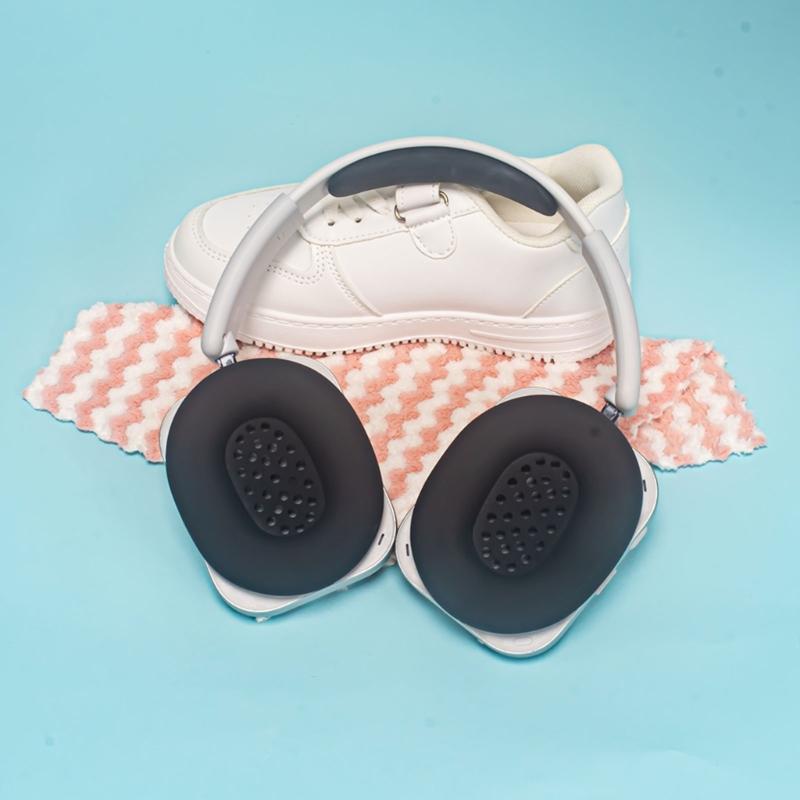 Universal Earpads Cover Sweatproof Noise Reducing Headphone Silicone Covers Easy Installation For Headphone(1)