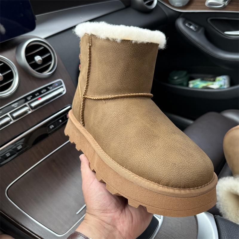 Winter new medium tube snow boots women's winter thick-soled woven with cowhide wool thickened velvet warm shoes