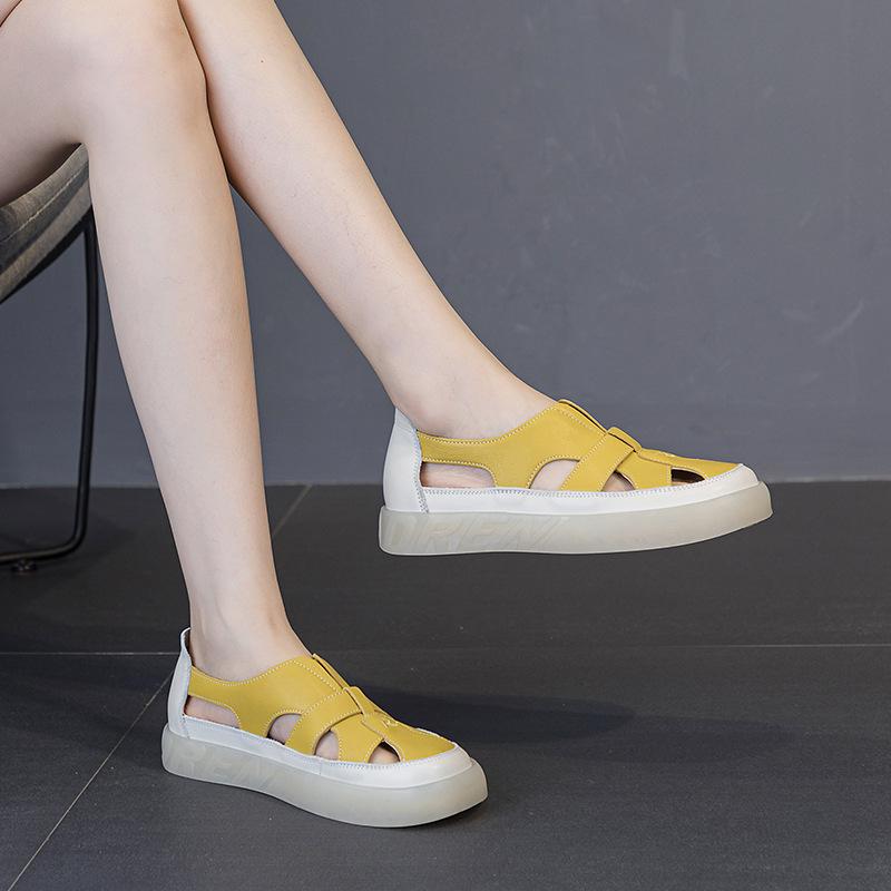 Crocs Casual and Versatile Flat Soft-soled Sandals Soft Leather Nurse Shoes