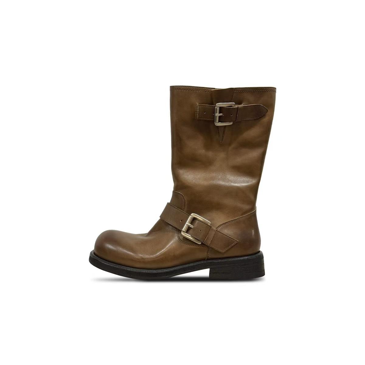 

[Korean designer brand] Washed and scrubbed ultra-soft leather round-headed small boots 40