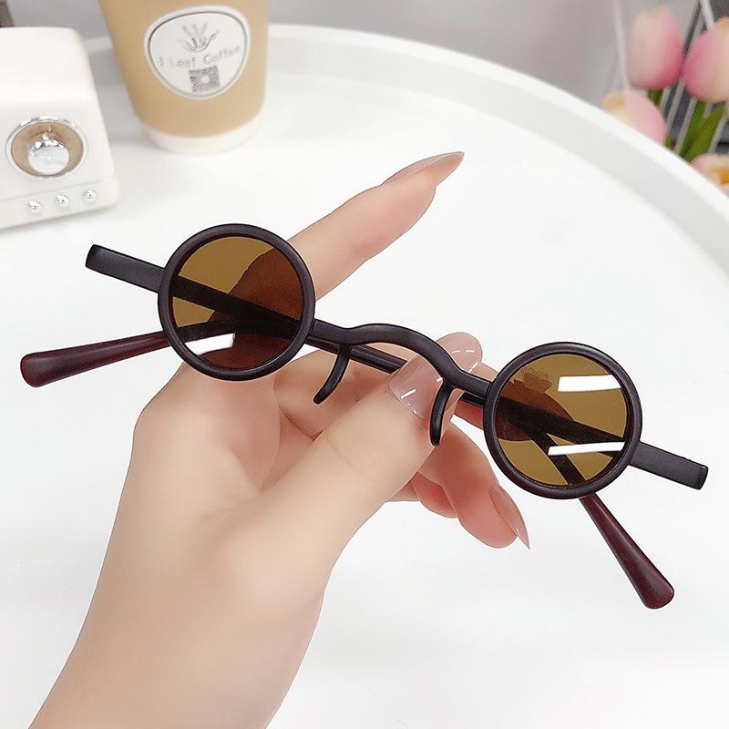 Retro Hip Hop Sunglasses Small Frame Round Street Photography Mini Small Glasses Trendy Men And Women Funny Eyeglasses