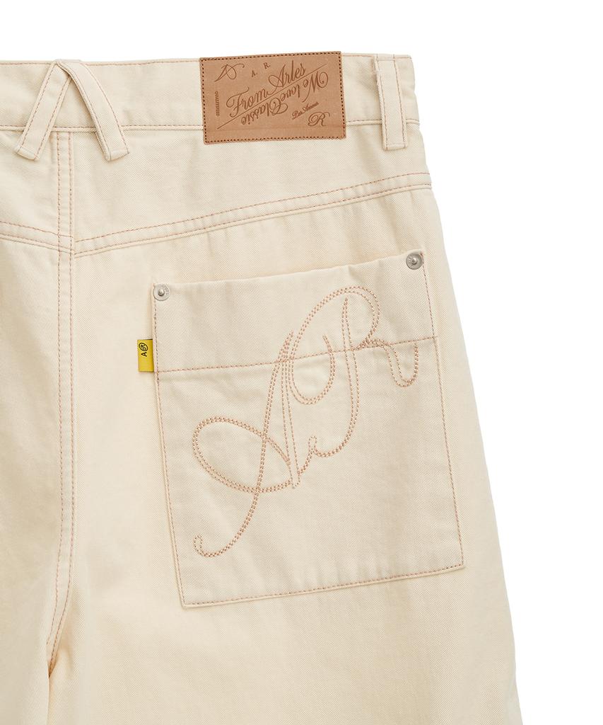 Peulomaleul Utility Pocket Vintage 3/4 Length Washed Denim Pants / Ivory
