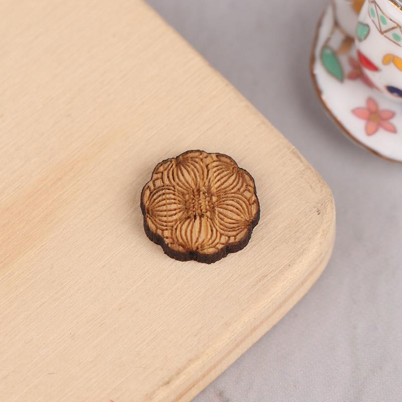 1/12 Dollhouse Retro Mini Tea Coasters, Wooden Cup Mat, Dollhouse Furniture Decoration, Kitchen Ornaments