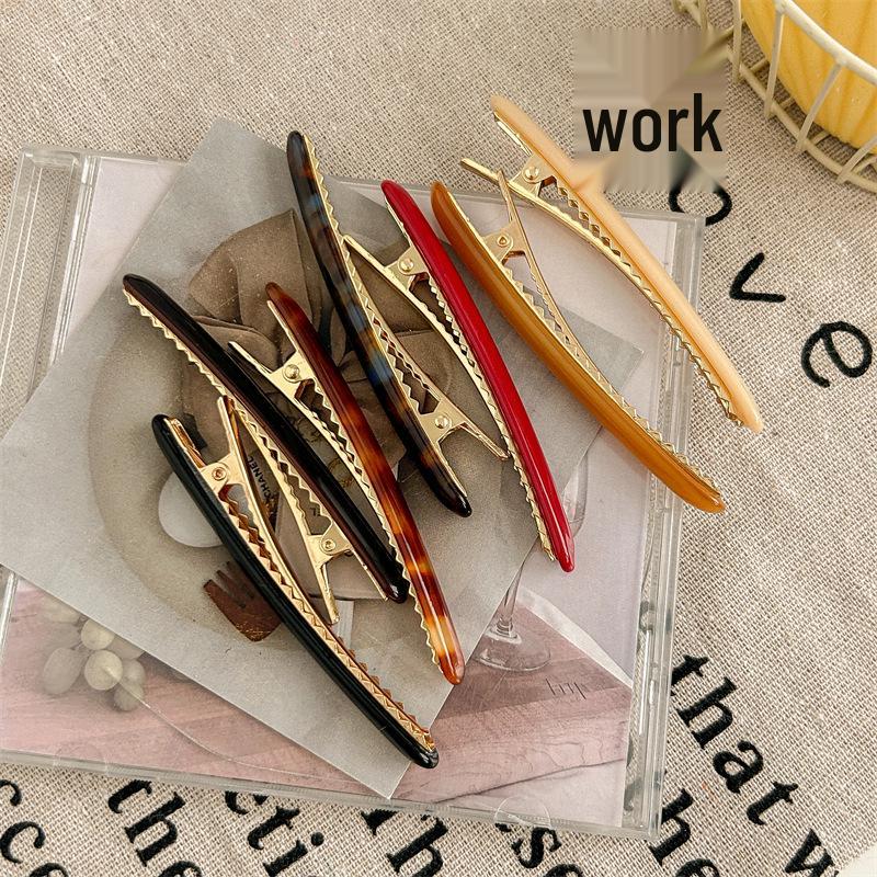 Retro Color Acetate Duckbill Hair Clip for Women: Stylish Side Bangs and Flyaway Management