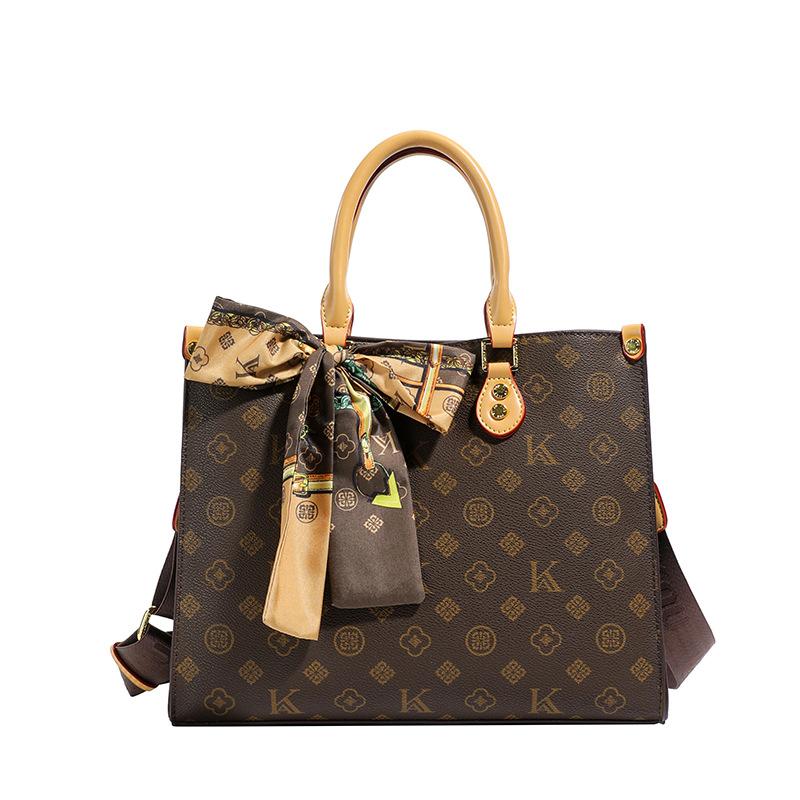 Handbag Women's New Fashion Versatile Shoulder Messenger Bag