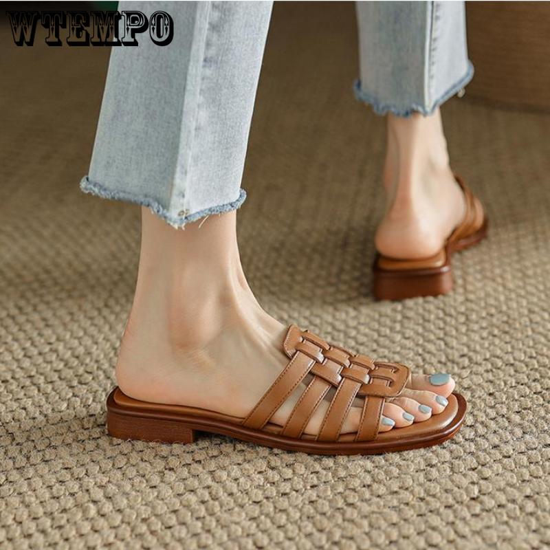 Schlichtes Temperament Leder Römischer Wind Ein Wort Sandalen Damen Sommer Vielseitig Draußen Tragen Flache Sohle Vorbereitung Weiche Ledersandalen