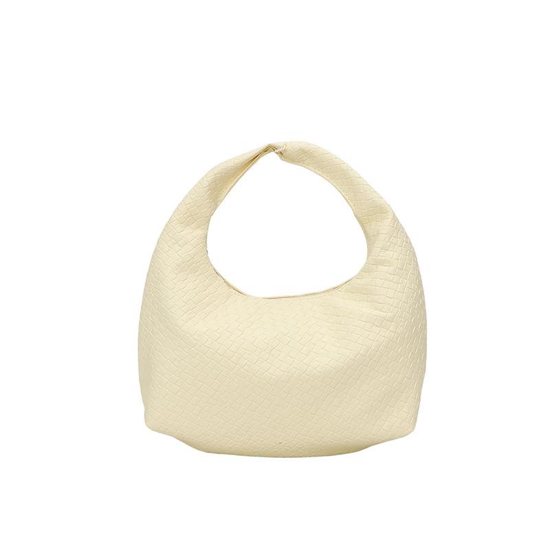 French-style Bag with Trendy Dumplings and A Niche Yet Versatile Handbag for Daily Commutes