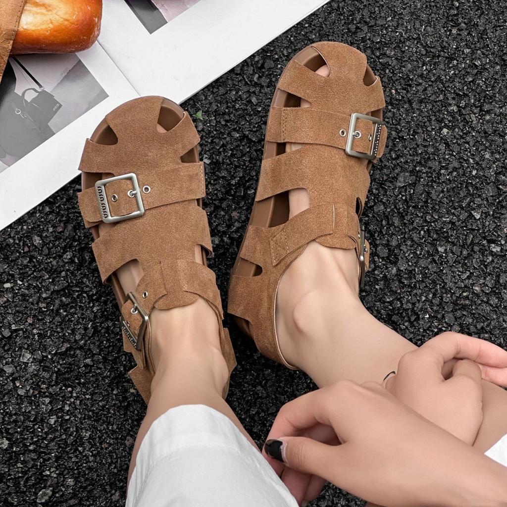 Niche Design Roman Sandals 2025 Summer New Retro Square Buckle Half Slippers Hollow Breathable Pig Cage Sandals