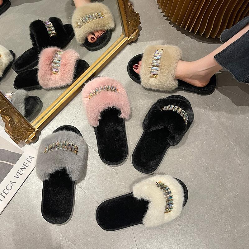 Fashion Winter 2025 New Women's Slippers Anti Slip Casual Indoor Flat Shoes Women's Warm Shoes Solid Color Fashion Women's Slippers