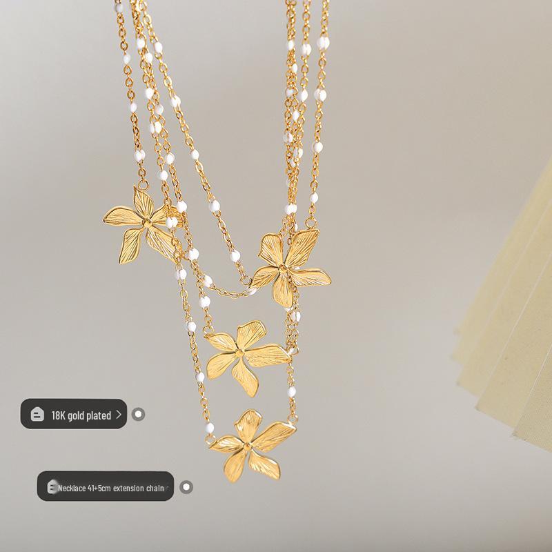 18K Gold Hong Kong Retro Petal Pendant Necklace: Titanium Steel, Colorfast, Versatile Women's Jewelry