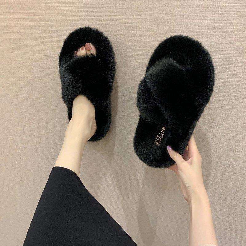 Mao Mao Slippers Women's Outer Wear 2025 New Korean Version Ins Trendy Flat Autumn and Winter Fashion Leisure Home Cross Cotton Mop