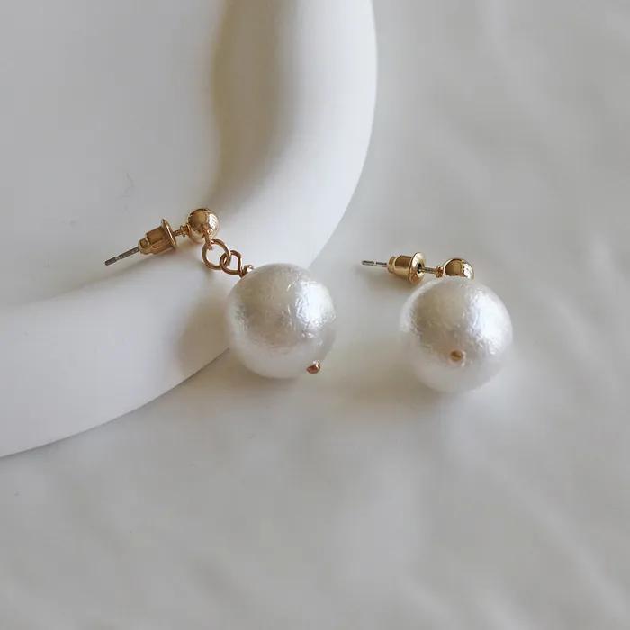_JJ16 Pearl Drop Point Earrings