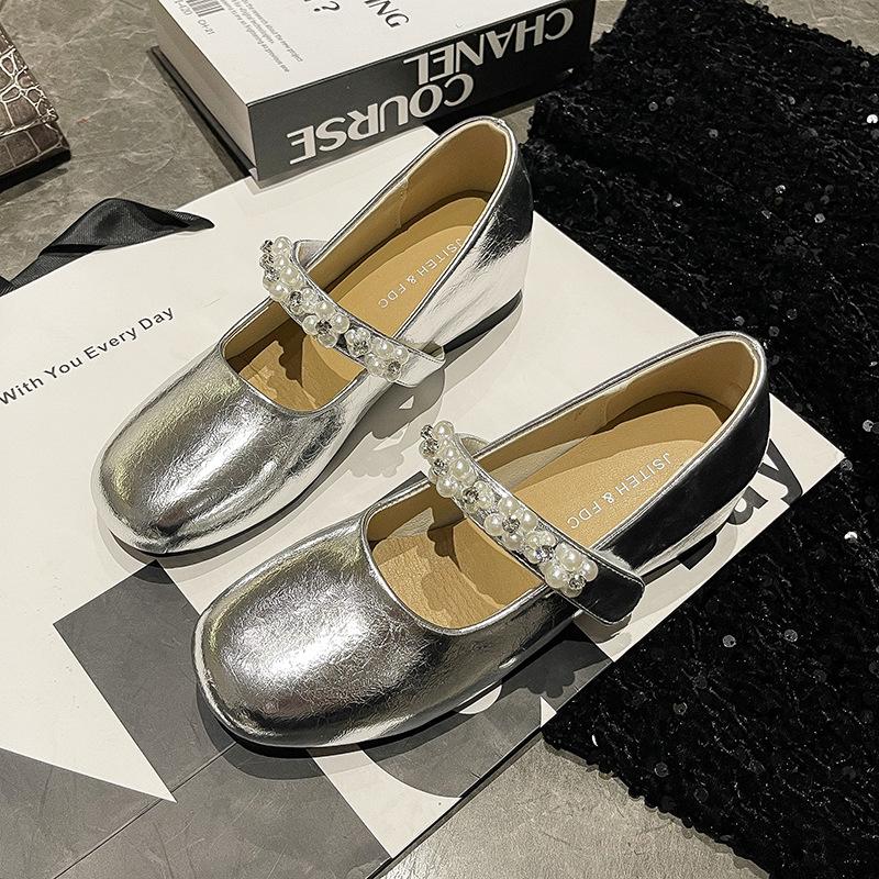 French flat-soled silver single shoes women's 2025 new summer skirt evening small leather shoes beautiful Mary Jane women's shoes