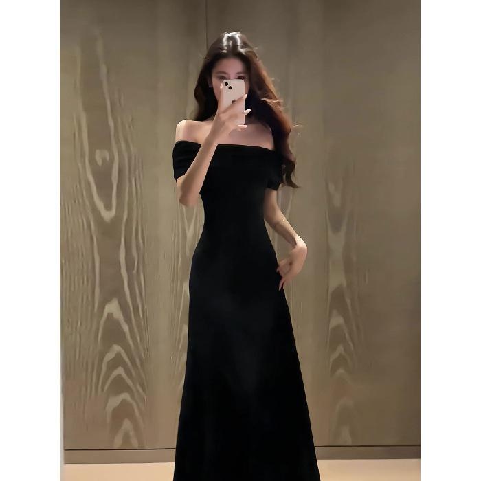 Royal Sister Style Sexy Off-the-shoulder Short-sleeved Dress Women's 2026 Summer New Slim-fitting and Thin One-word Collar Long Skirt