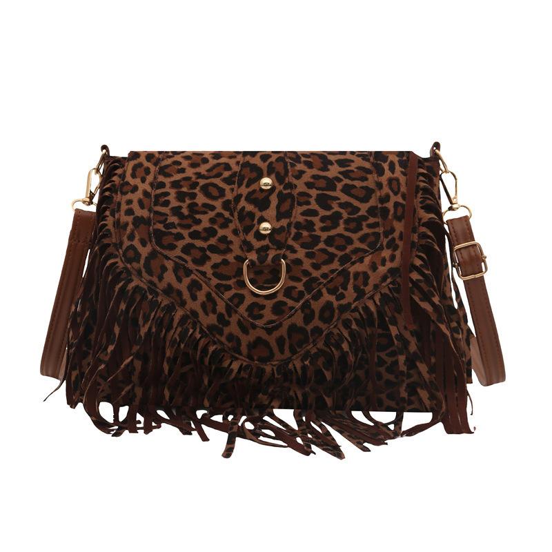 Saddle Shoulder Crossbody Bag Women Matte Finish Tassel Vintage Casual Fall Winter 2026 Handbag