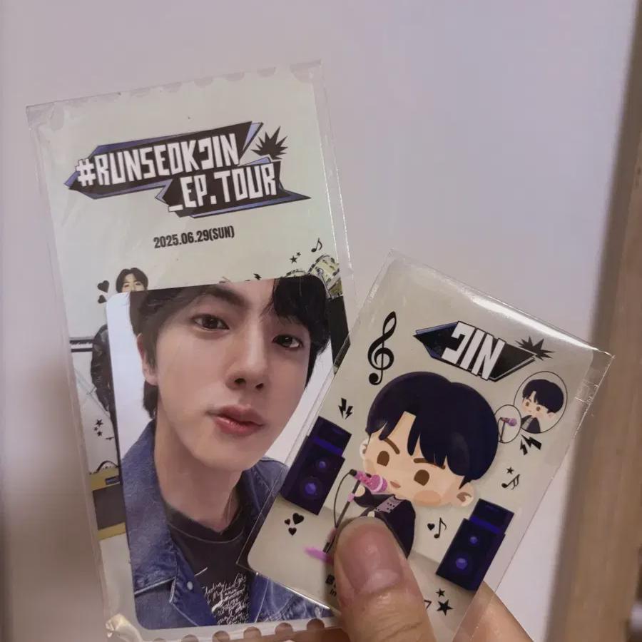 

Полный набор Bulletproof Gin с Foca Bts Jin Run Seokjin Мерч Запечатанный Неоткрытый