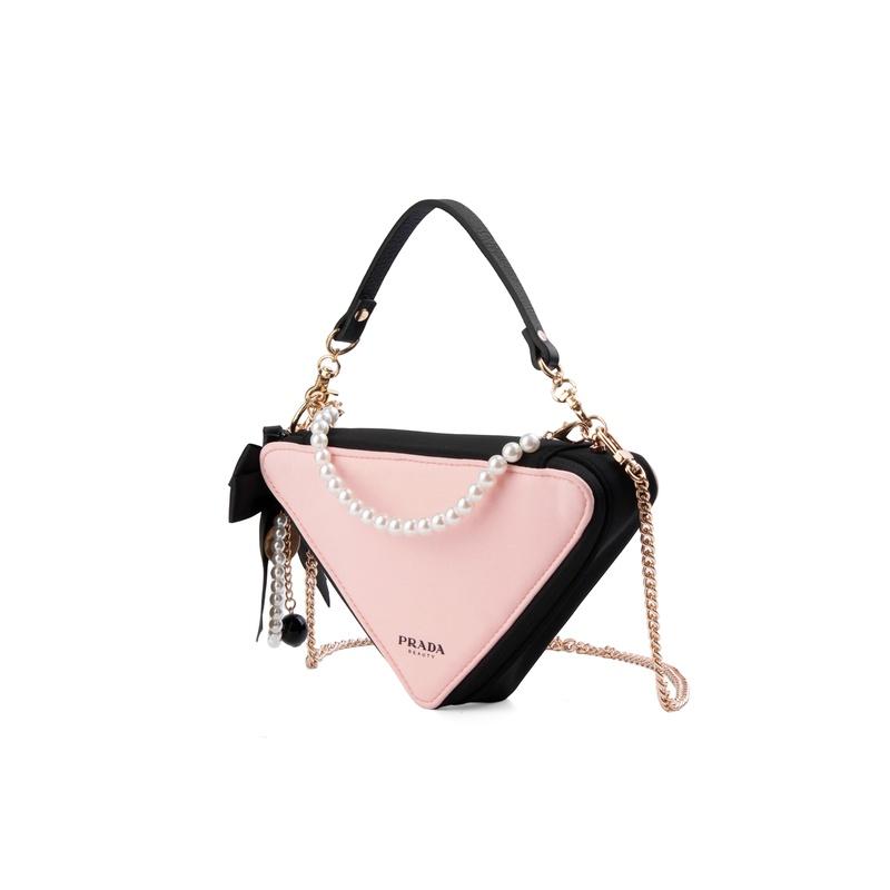 Prada Kosmetiktasche/Kulturbeutel [Personalisierte Tasche] Leder mattierte Perlen und Dingo-Kettenverzierung, exquisit und elegant, künstlerisch Mattierte Perlen