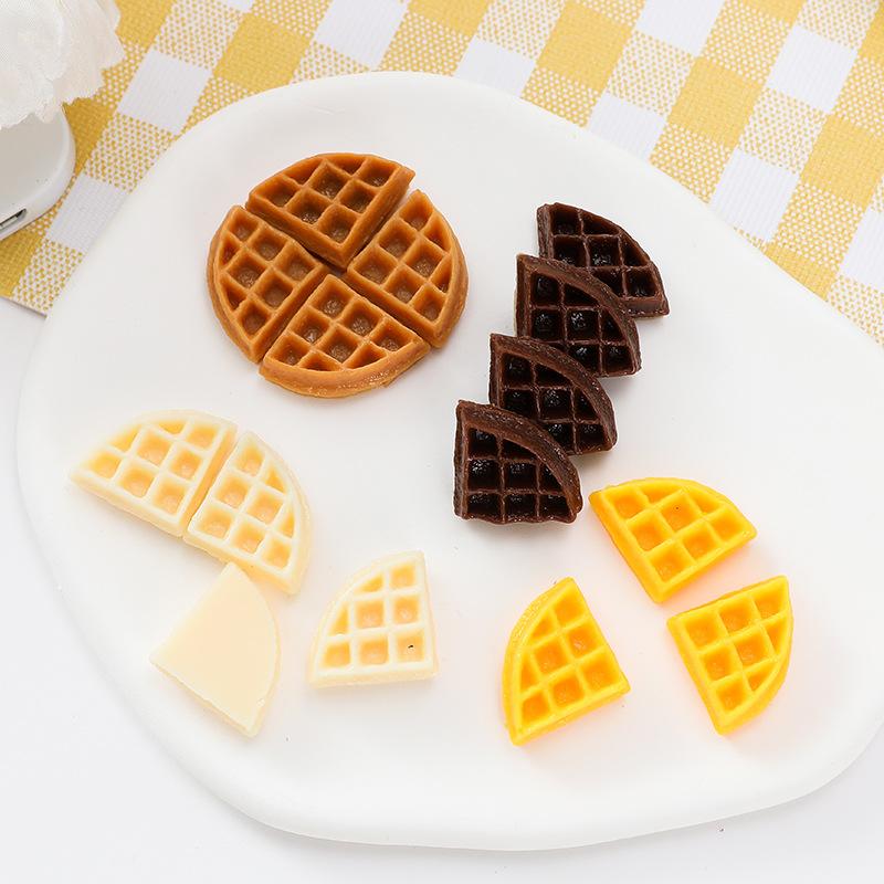 Simulation Cheese Waffle Toast Resin Scrapbooking Decoration Crafts DIY Accessories Dollhouse Mini Artificial Bread 50pc/lot