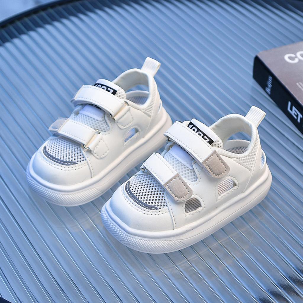 Kleinkind Sandalen mit weicher Sohle Atmungsaktives Mesh Leichte Babyschuhe Verstellbarer Klettverschluss Rutschfeste Sommerschuhe für Kinder