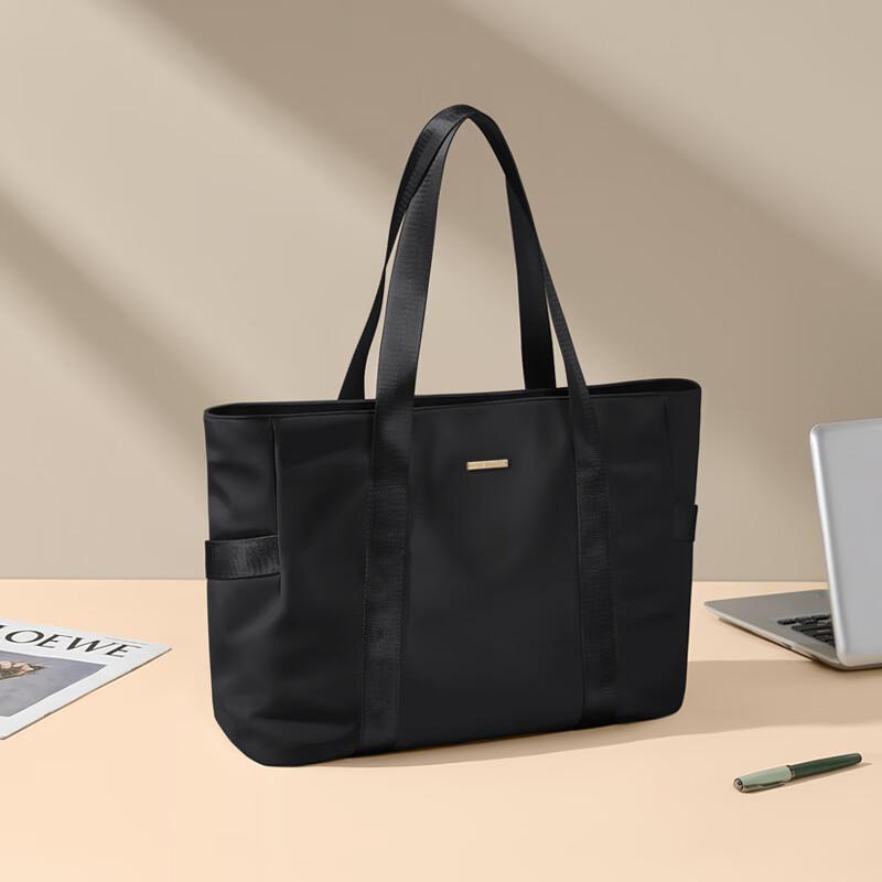 GOLF Shoulder Bag, Handbag, Versatile Commuter Tote Bag, 16-Inch Laptop Bag, Black