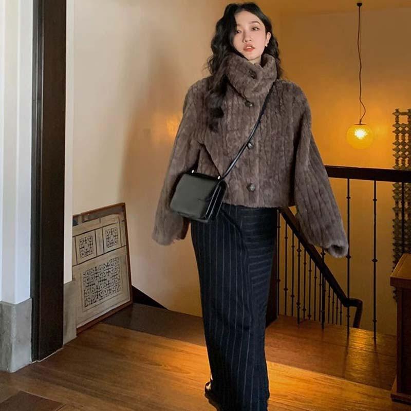 Women Winter Vintage Warm Lambswool Coats Fashion Padded Cotton Outerwear Stand Collar Cropped Jacket