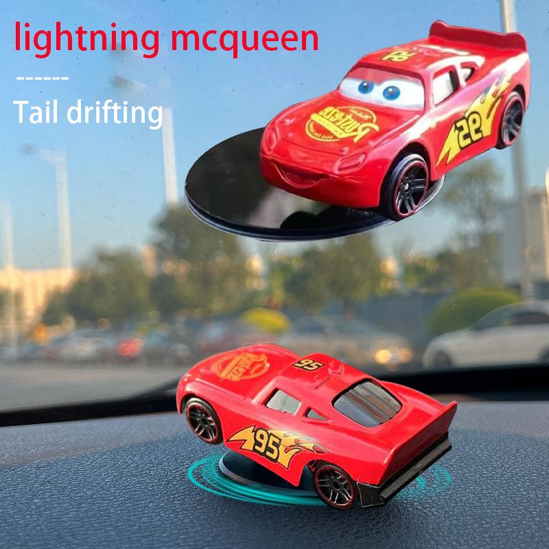Car Turning Drift Ornament Drifting AE68 Car Ornament Fun Decoration of Car Center Console McQu Beetle Car Model Drift Alloy