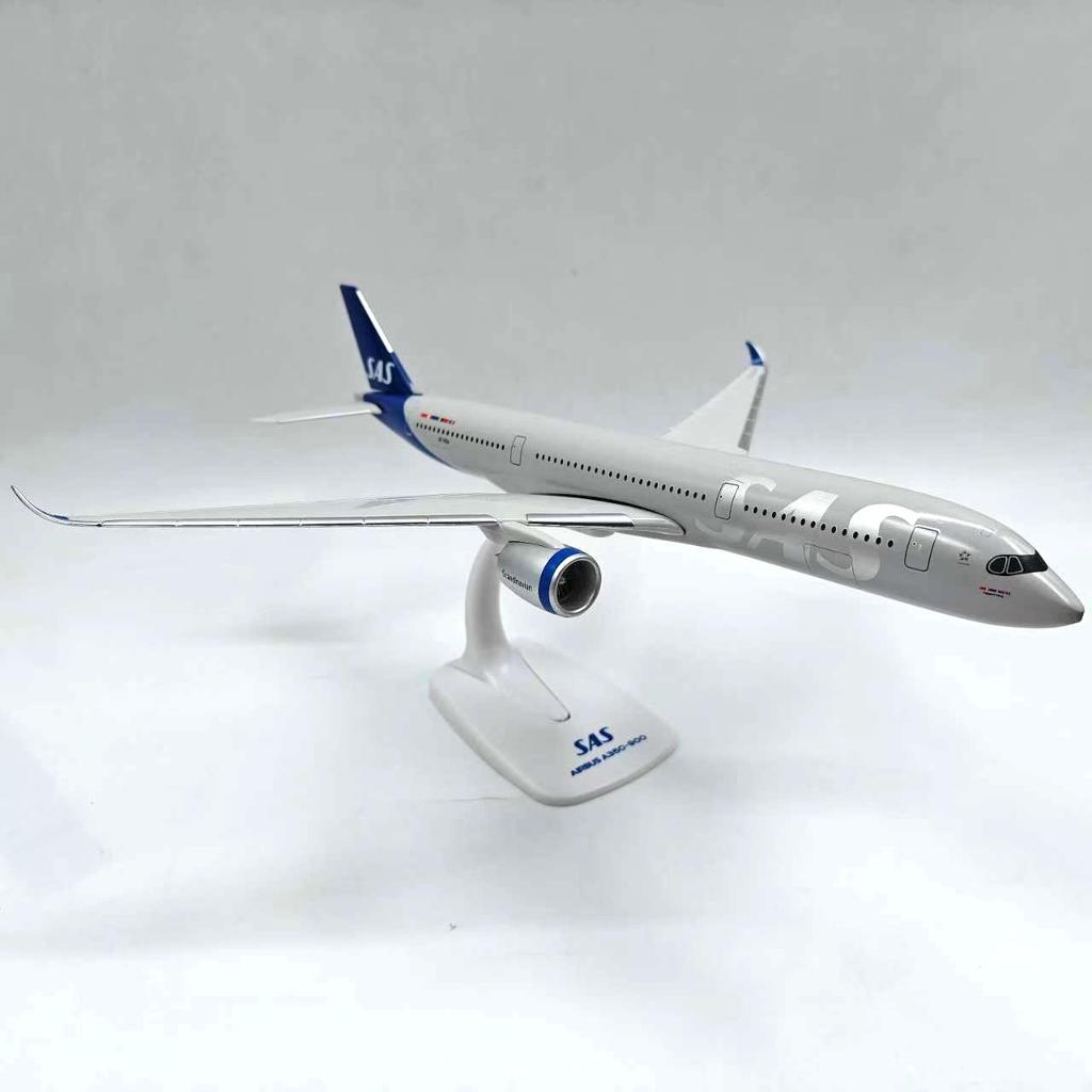 SAS Nordic Region Airplane A350-900 1:200 Scale Miniature Model 33CM Aviation Plane With Base & Wheels Decoration Souvenirs Gift