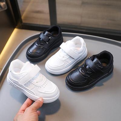 Tenis baskets enfants printemps/automne nouveaux garçons filles chaussures de sport chaussures décontractées en cuir à semelles souples enfants petites chaussures blanches