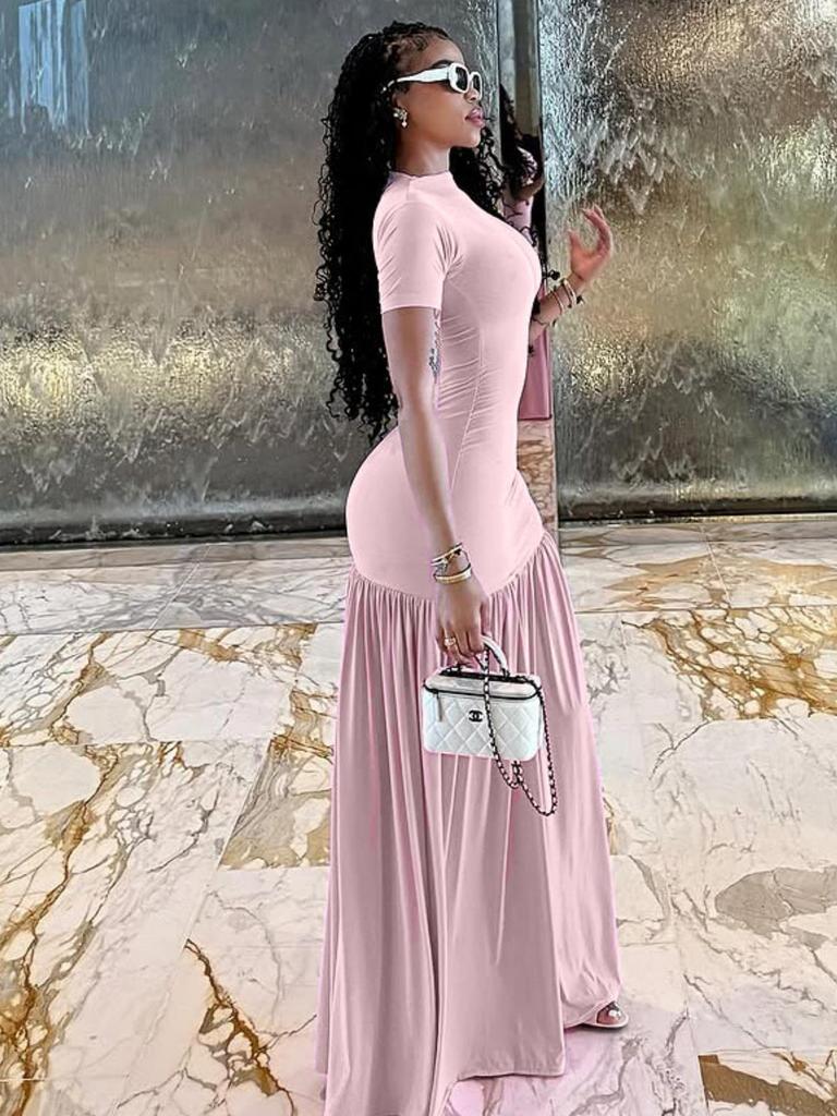 2026 European Women's Slim Fit Patchwork Dress - Fashionable Summer Round Neck with Slit