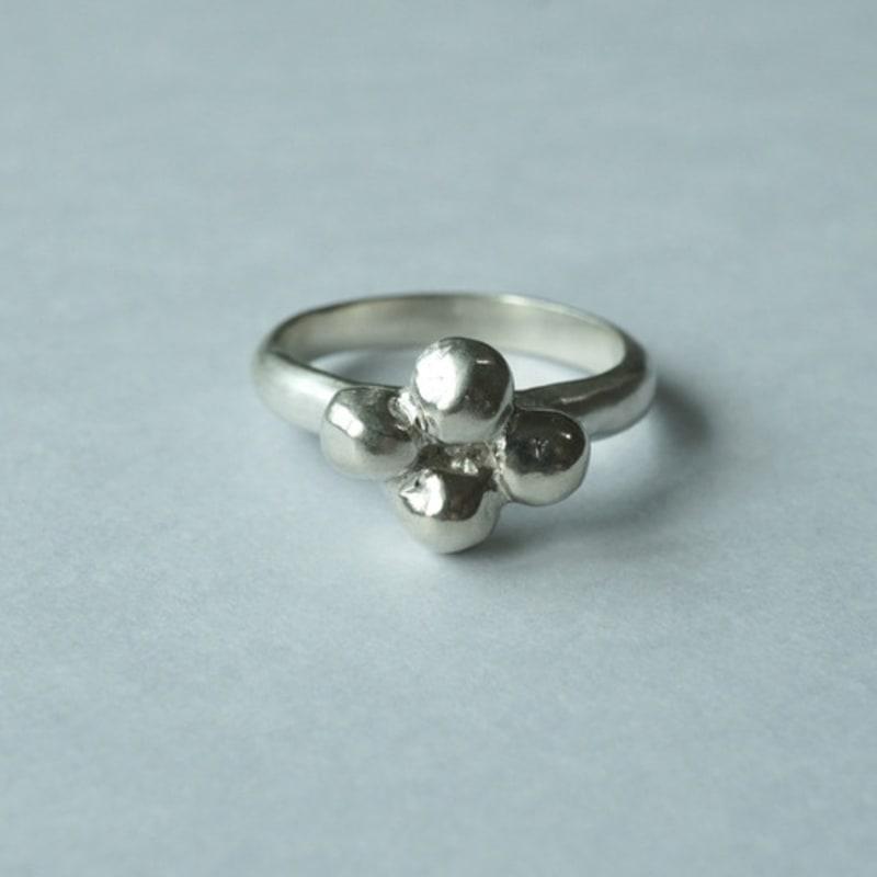vacactsilver cross bubble ring