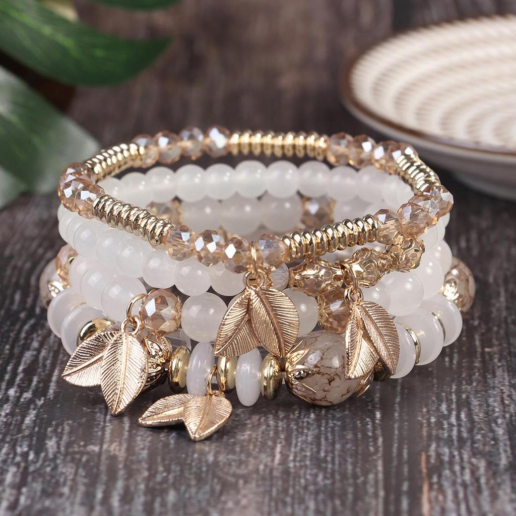 Bohemian Retro Beaded Bracelet with Leaf Pendant and Crystal Accents