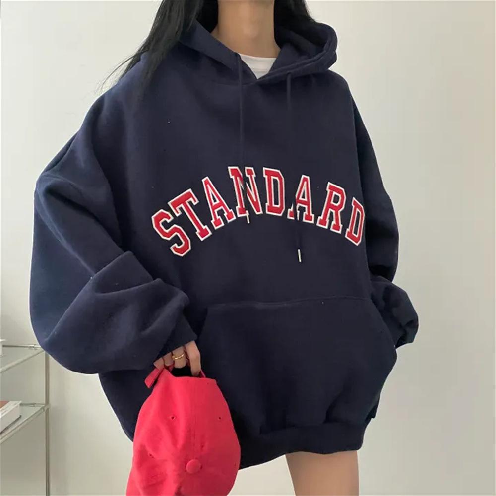 

Женская серая толстовка с капюшоном свободного кроя - Осень/Зима 2024, корейский стиль, принт с буквами, на флисовой подкладке XL