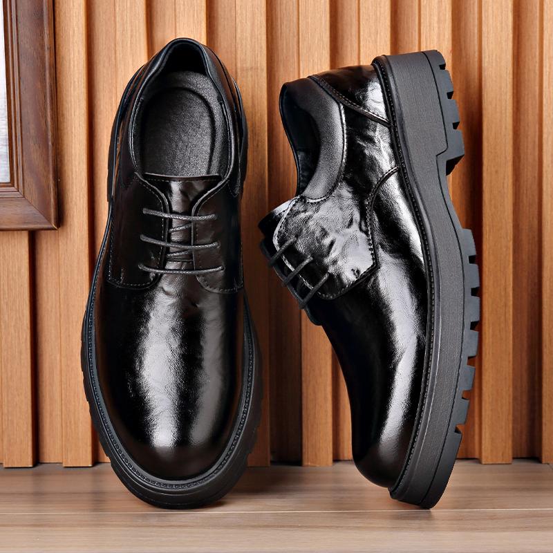 2025 Italian Brand Men's Thick Soled Formal Shoes Interview Business Casual Shoes Classic Brown Men's Banquet Leather Shoes